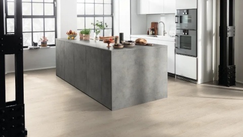 Parchet laminat EGGER NatureSense Aqua EL2034 Stejar Newbury alb, 8 mm, clasa 32/AC4 2