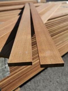 Lamelă deck nautic din tec cu debitare radială, 10&times;50&times;1800 mm 2